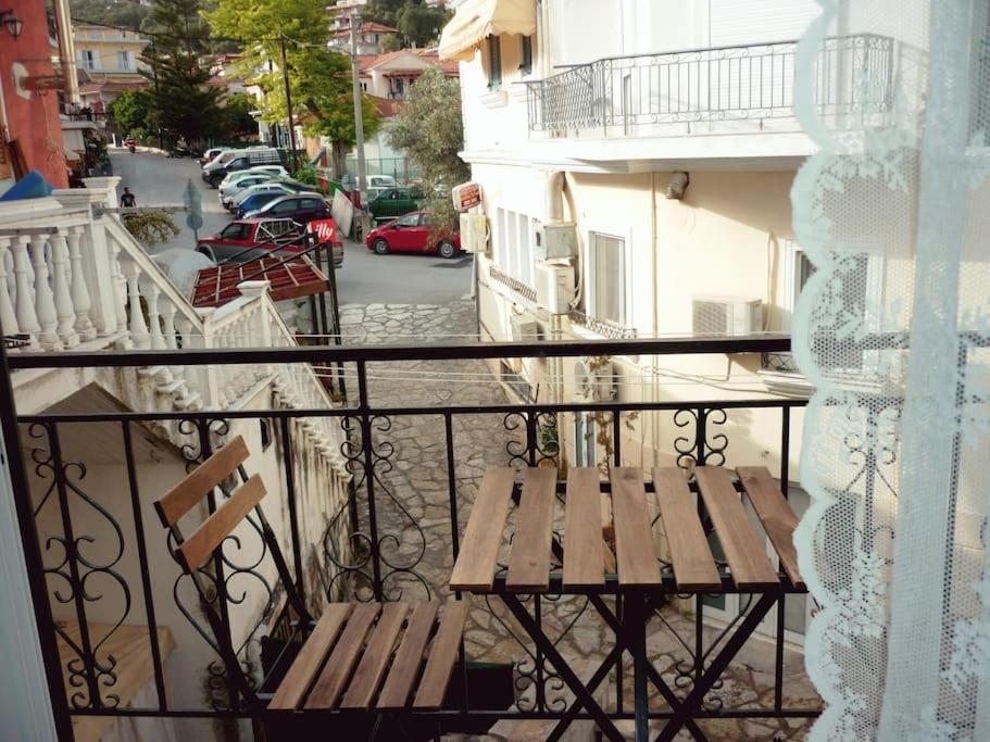 Center Of Parga-John'S House Leilighet Eksteriør bilde